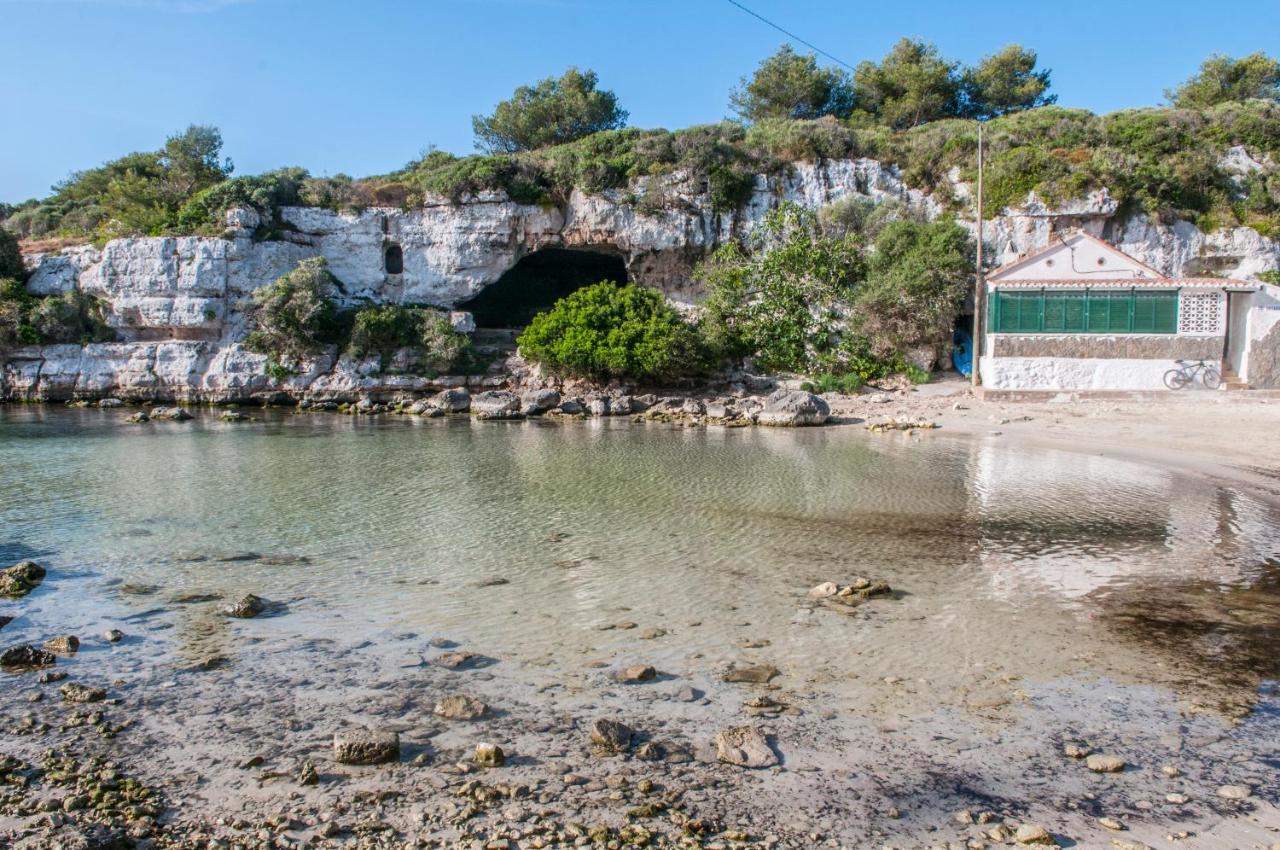 Hostal Xuroy Cala Alcaufar Exterior photo